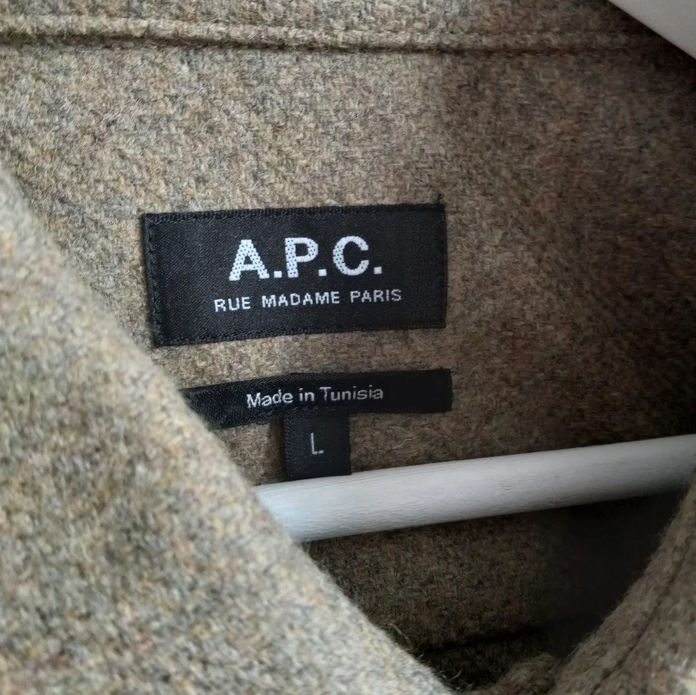 A.P.C. Men's Basile Wool Overshirt Shacket In Khaki Heather L - Picture 6 of 15